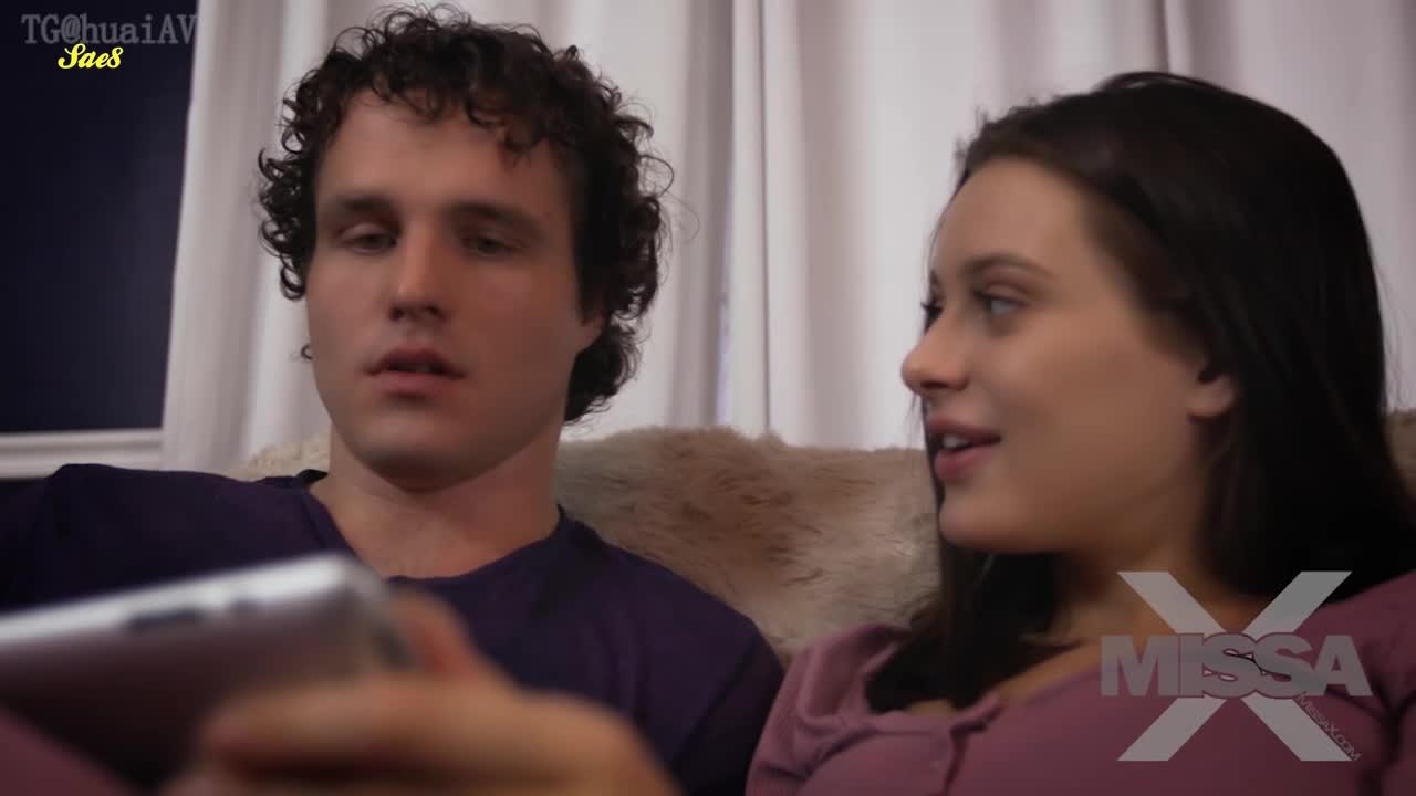 好奇心旺盛的妹妹